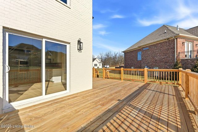 17614 Fox Spring Way, Louisville, KY 40245