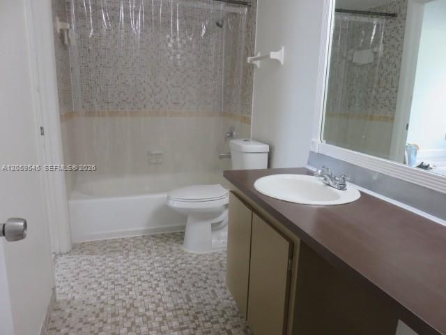 12300 SW 18 Te 0, Miami, FL 33175