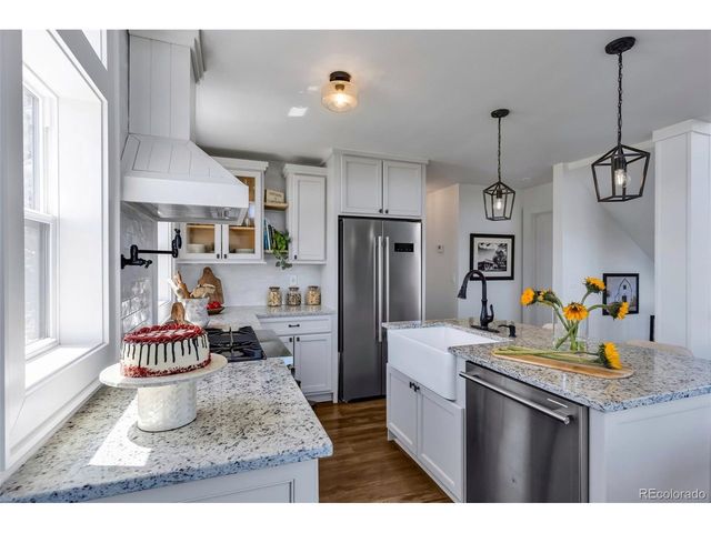 620 Foothills Dr, Canon City, CO 81212