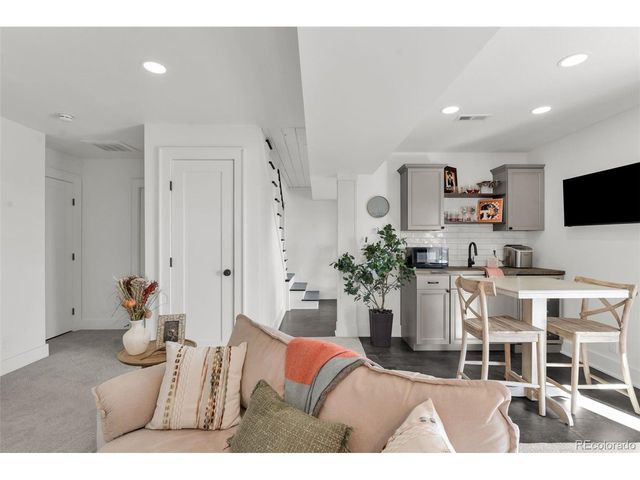 620 Foothills Dr, Canon City, CO 81212