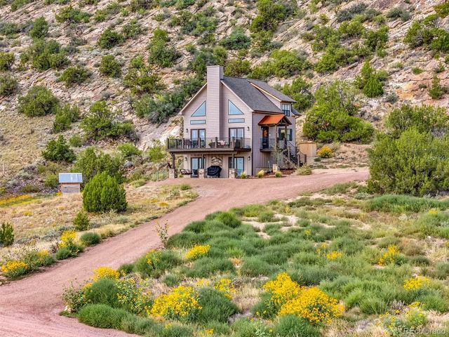 620 Foothills Dr, Canon City, CO 81212