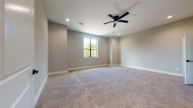 806 E 39th Street A, Houston, TX 77022