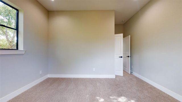 806 E 39th Street A, Houston, TX 77022