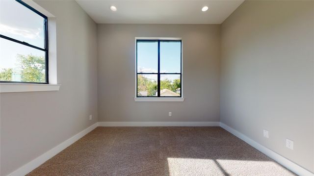 806 E 39th Street A, Houston, TX 77022