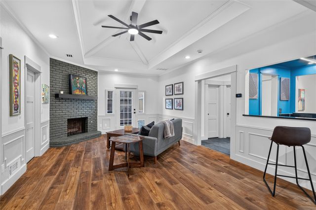 6701 Leslie Court, Plano, TX 75023