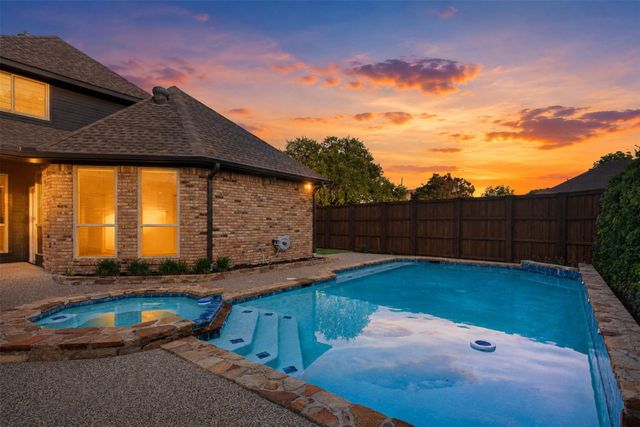 6701 Leslie Court, Plano, TX 75023