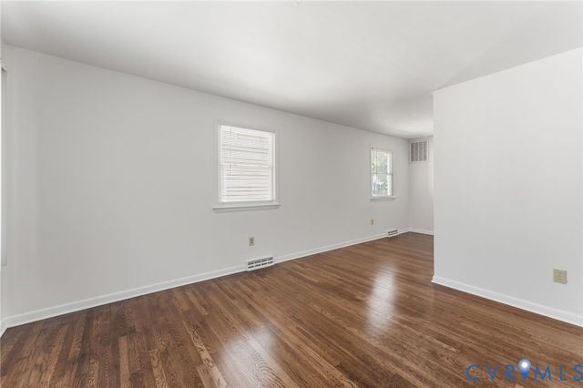 1816 Dublin St, Hopewell, VA 23860