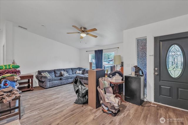 5 Cherokee Place, Copalis Beach, WA 98535