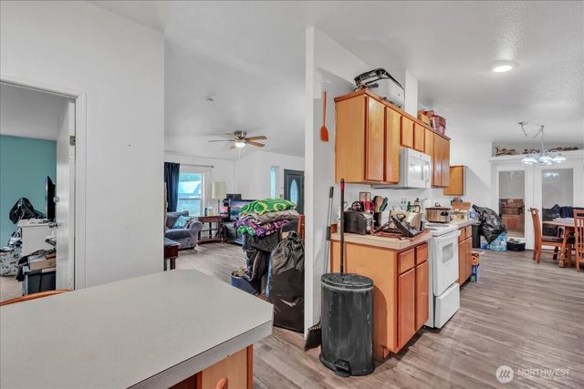 5 Cherokee Place, Copalis Beach, WA 98535