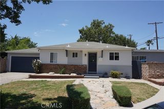 7633 Enfield Avenue, Reseda (los Angeles), CA 91335