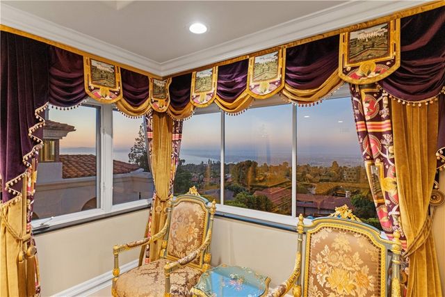2228 Via Cerritos, Palos Verdes Estates, CA 90274