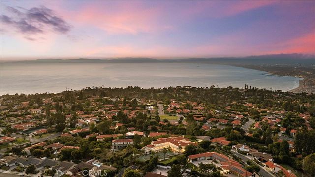 2228 Via Cerritos, Palos Verdes Estates, CA 90274