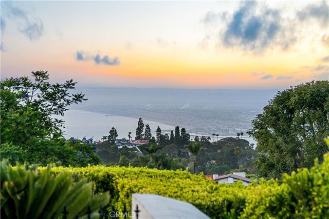 2228 Via Cerritos, Palos Verdes Estates, CA 90274