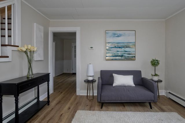 191 Laconia St, Springfield, MA 01129