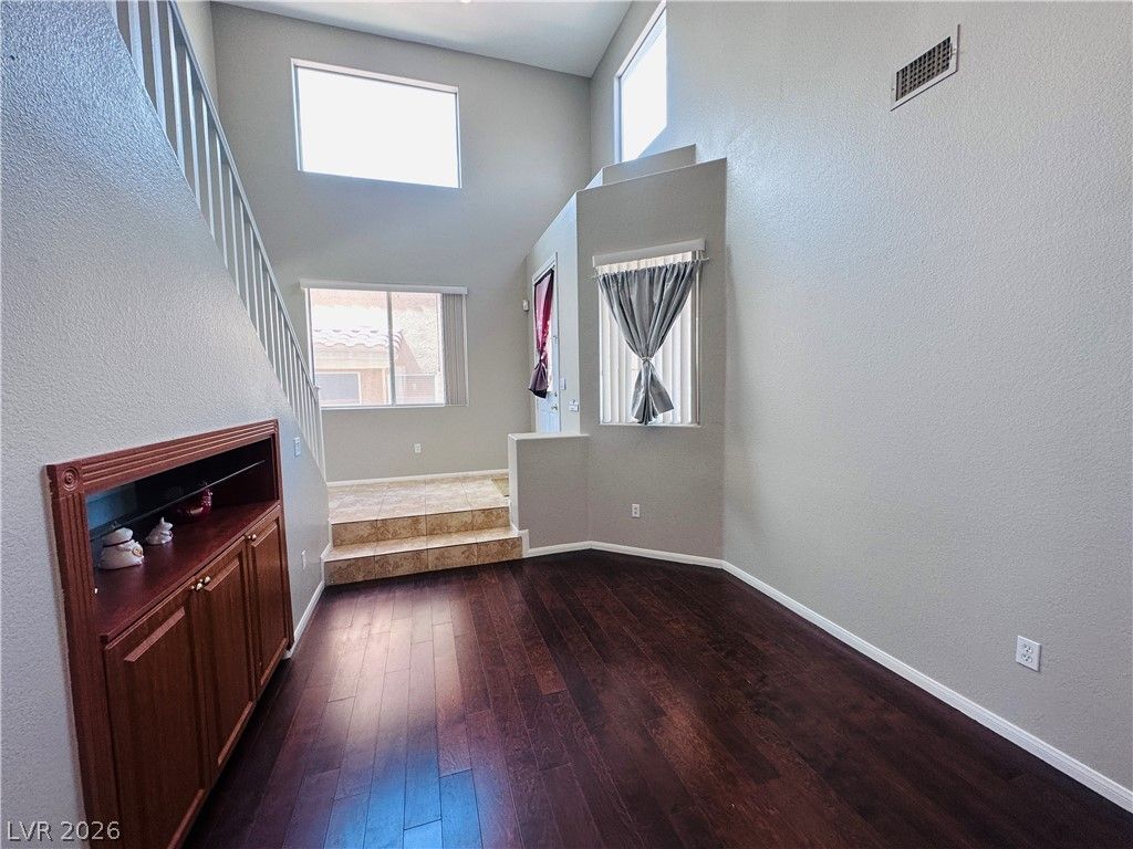 6789 Gold Yarrow Street, Las Vegas, NV 89148 — photo 2