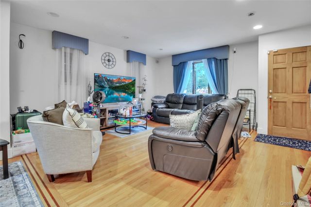 5222 Van Loon Street, Elmhurst, NY 11373