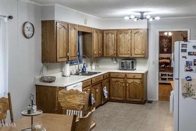 290 Wooded Heights, Greeneville, TN 37743