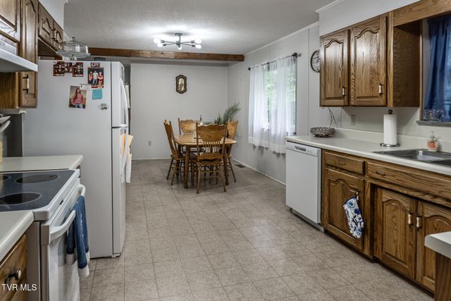 290 Wooded Heights, Greeneville, TN 37743