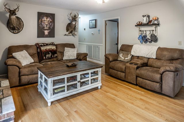 290 Wooded Heights, Greeneville, TN 37743