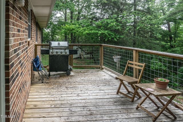 290 Wooded Heights, Greeneville, TN 37743