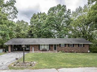 290 Wooded Heights, Greeneville, TN 37743