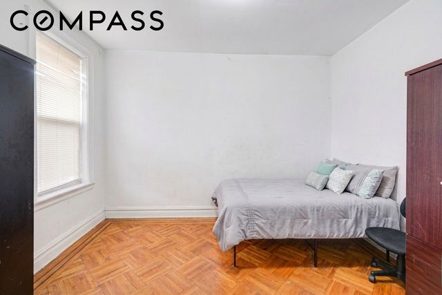 555 80th Street, New York City, NY 11209