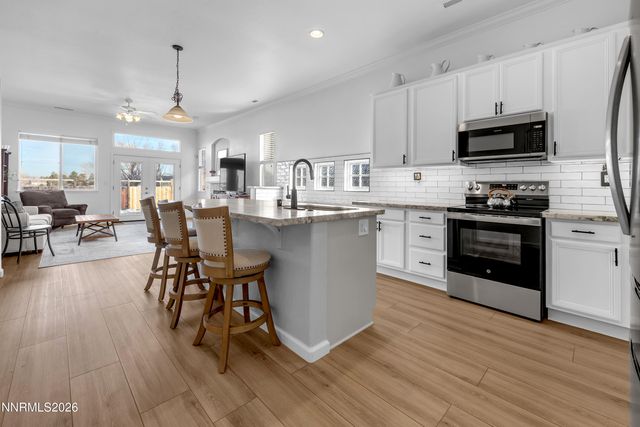 2730 Arrowsmith Drive, Sparks, NV 89436