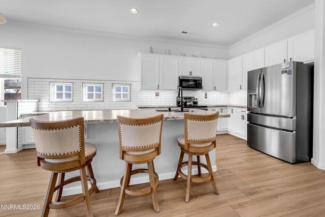 2730 Arrowsmith Drive, Sparks, NV 89436