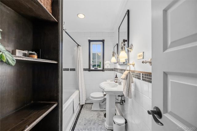 2375 Locust Street, Denver, CO 80207
