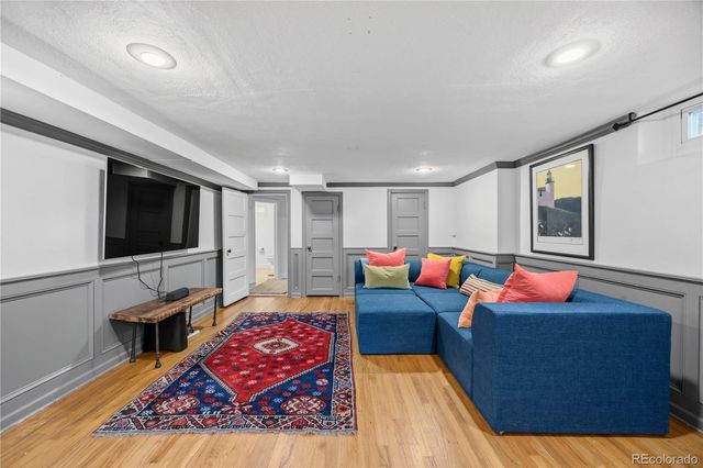 2375 Locust Street, Denver, CO 80207