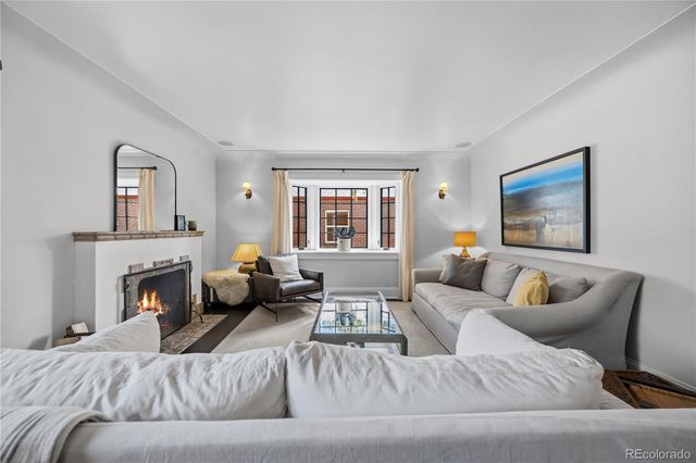2375 Locust Street, Denver, CO 80207