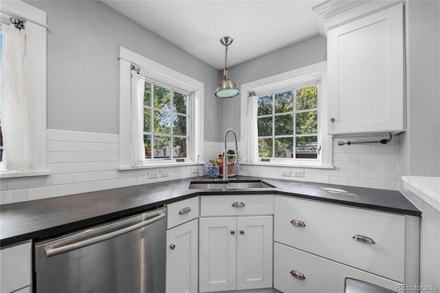 2375 Locust Street, Denver, CO 80207