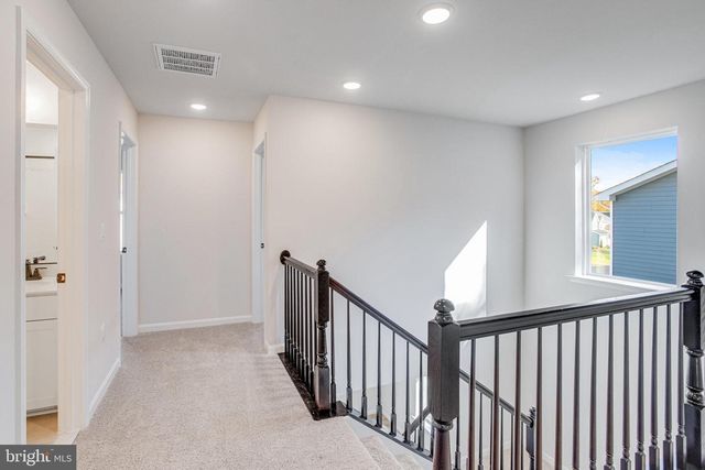 2812 WHITE TAIL DR, Locust Grove, VA 22508