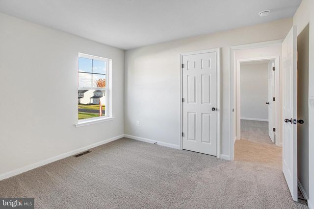 2812 WHITE TAIL DR, Locust Grove, VA 22508