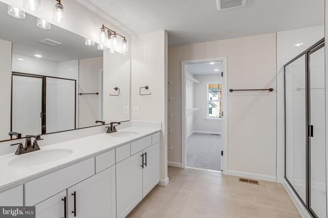 2812 WHITE TAIL DR, Locust Grove, VA 22508