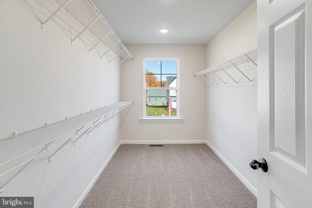 2812 WHITE TAIL DR, Locust Grove, VA 22508