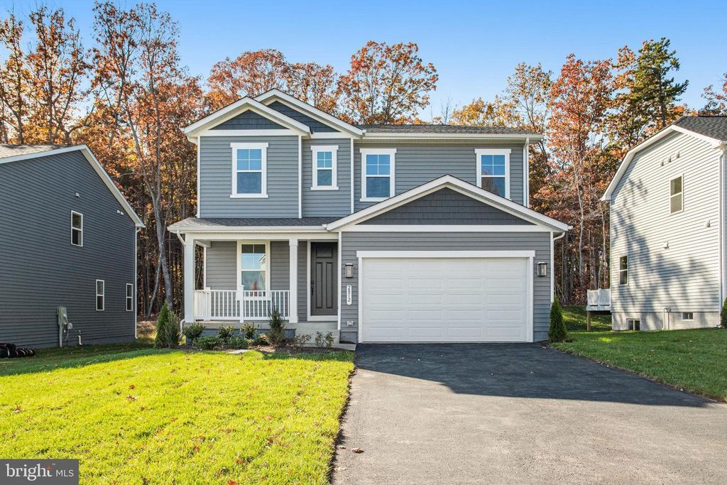 2812 WHITE TAIL DR, Locust Grove, VA 22508