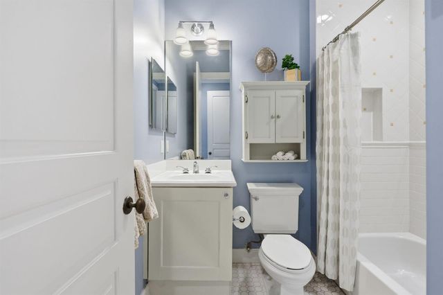 349 E Mallory Circle, Delray Beach, FL 33483