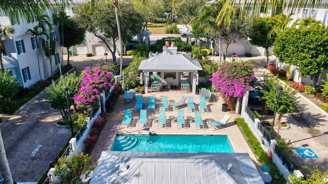 349 E Mallory Circle, Delray Beach, FL 33483