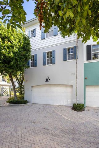 349 E Mallory Circle, Delray Beach, FL 33483