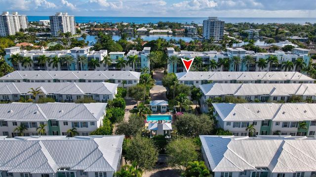 349 E Mallory Circle, Delray Beach, FL 33483