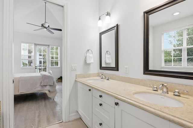 349 E Mallory Circle, Delray Beach, FL 33483