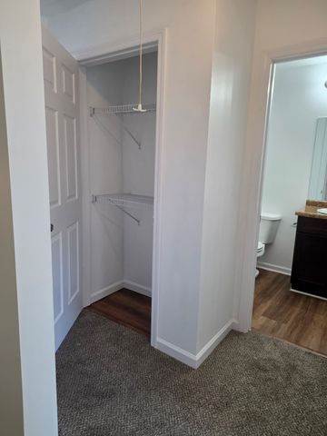1262 Macedonia Dr, Murfreesboro, TN 37130