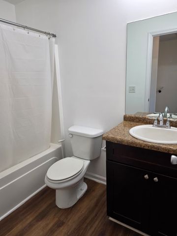 1262 Macedonia Dr, Murfreesboro, TN 37130