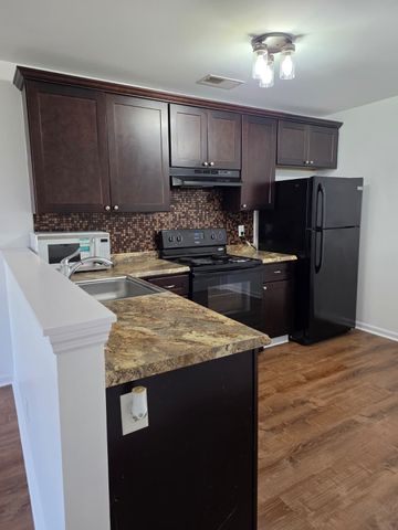 1262 Macedonia Dr, Murfreesboro, TN 37130