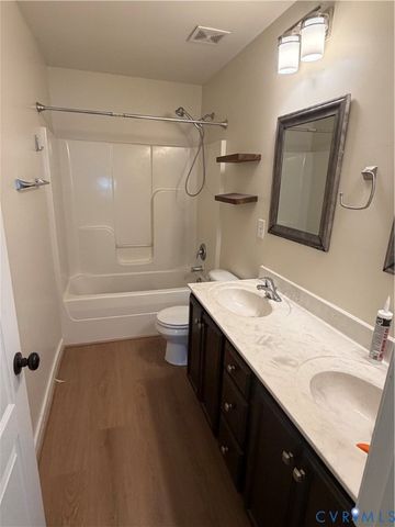 7319 Vicenzo Dr, Moseley, VA 23120