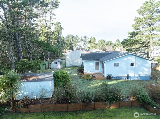 1504 170th Place, Long Beach, WA 98631