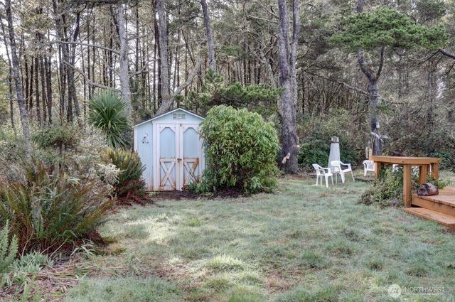 1504 170th Place, Long Beach, WA 98631