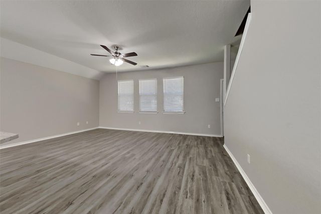 22003 Avonglen Lane, Spring, TX 77389