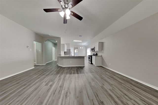 22003 Avonglen Lane, Spring, TX 77389